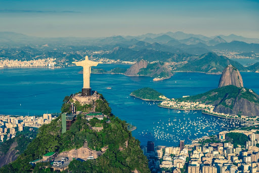 Rio de Janeiro era considerada a cidade mais poluída do País até novos dados do desmatamento e da pecuária serem divulgadas. (Fonte: Shutterstock)