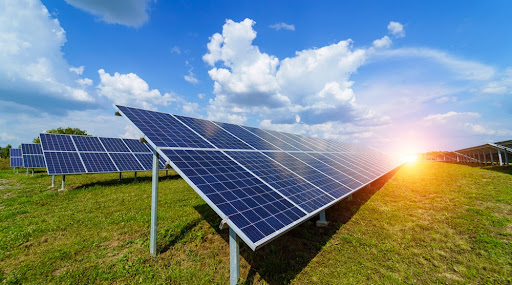 O Brasil tem um grande potencial em geração de energia solar devido à alta incidência de luz que o País recebe anualmente. (Shutterstock/Reprodução)