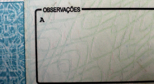 Anotações na CNH indicam condições especiais dos motoristas. (Fonte: Departamento Estadual de Trânsito do Estado do Espírito Santo/Reprodução)