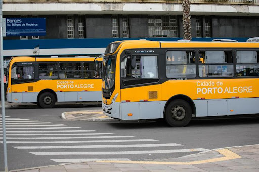 Extinção da categoria de cobrador de ônibus deve acontecer até o dia 31 de dezembro de 2025. (Fonte: Cesar Lopes/Prefeitura de Porto Alegre/Reprodução)